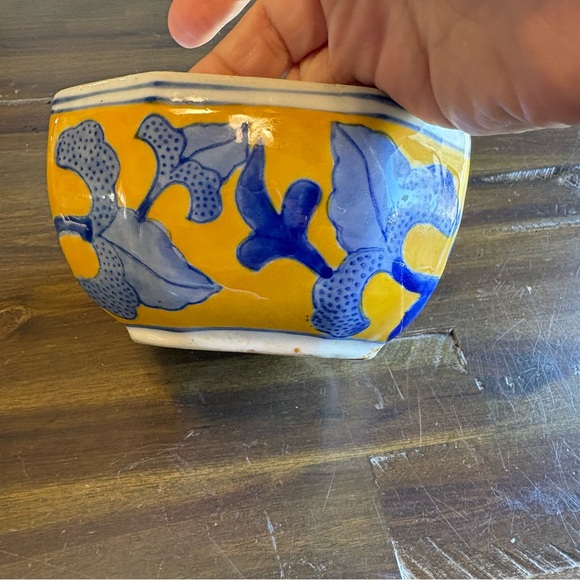 Vintage Blue Yellow Chinese Ceramic Box Jewelry Catchall Lid Trinket Lidded Bowl - Picture 7 of 11